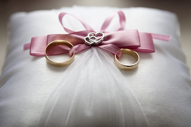 O que fazer quando não tem dinheiro para casar? Pixabay